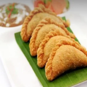 Deep Fried Curry Puffs